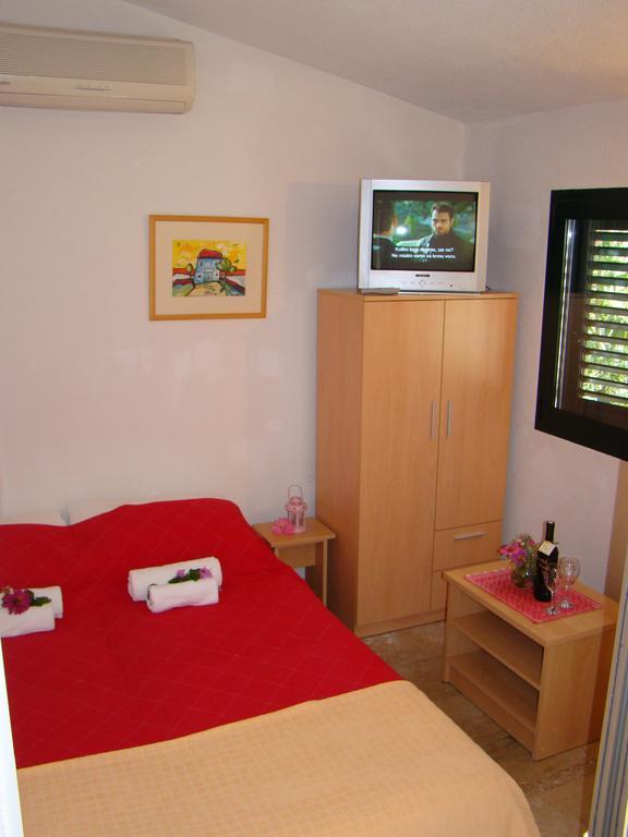 Apartment Bonaca Klek Extérieur photo