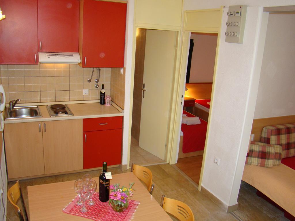 Apartment Bonaca Klek Extérieur photo